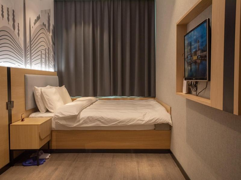 Thank Inn Chain Hotel Hunan Huaihua Hecheng District South High Speed Rail Station Εξωτερικό φωτογραφία
