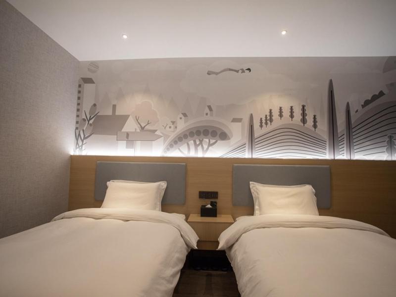 Thank Inn Chain Hotel Hunan Huaihua Hecheng District South High Speed Rail Station Εξωτερικό φωτογραφία